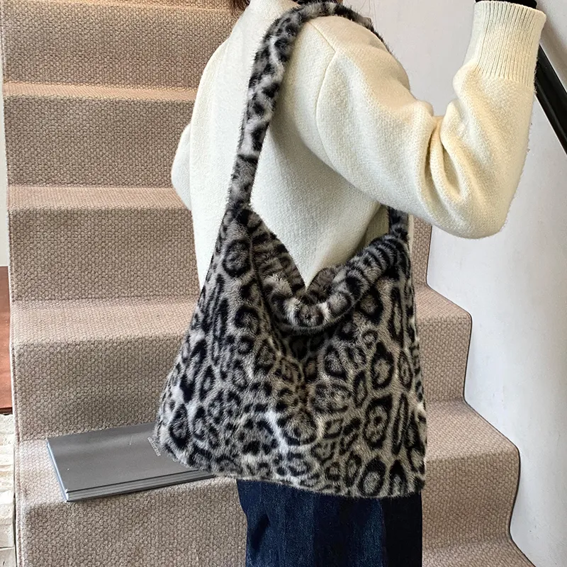 LUVISTRUE Plush Shoulder Bag Tote Medium Size Women's Khaki/Brown/Black-18