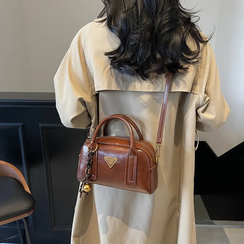 LUVISTRUE PU Shoulder Bag Handbag Crossbody Bag Medium Size Women's Black/Ecru/Coffee/Brown-16