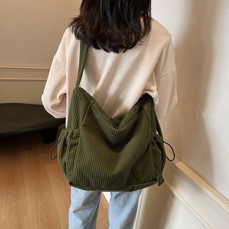 LUVISTRUE Strips Large Capacity Shoulder Bag Crossbody Bag Regular Women's Black/Green Brown/Ecru-27