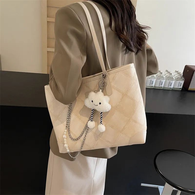 LUVISTRUE PU Handbag Shoulder Bag Tote Regular Women's Ecru Black/Blue/Pink-12