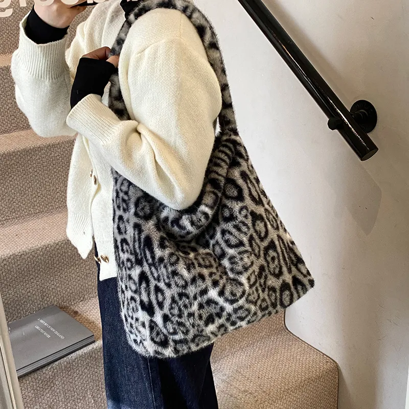 LUVISTRUE Plush Shoulder Bag Tote Medium Size Women's Khaki/Brown/Black-20