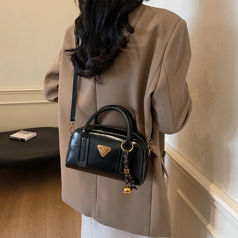 LUVISTRUE PU Shoulder Bag Handbag Crossbody Bag Medium Size Women's Black/Ecru/Coffee/Brown-5