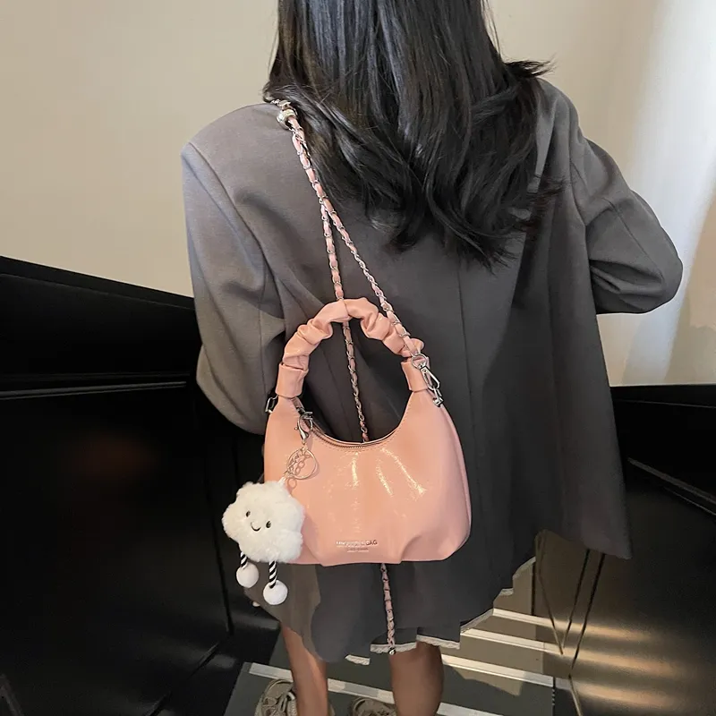 LUVISTRUE PU Shoulder Bag Crossbody Bag Handbag Regular Women's Ecru/Blue/Silver/Black/Pink-25