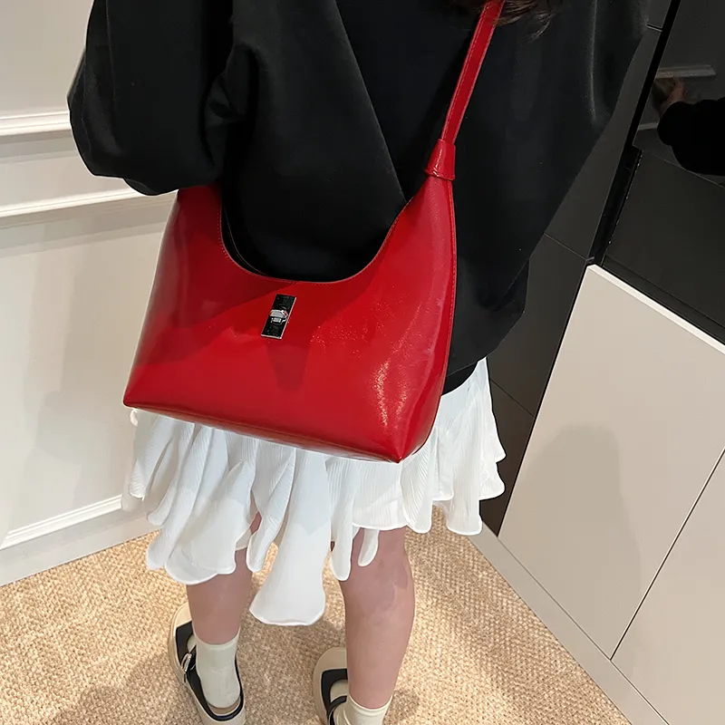 LUVISTRUE PU Crossbody Bag Shoulder Bag Regular Women's White/Silver/Blue/Red/Pink/Black-21