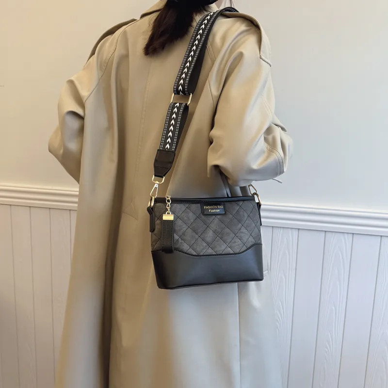 LUVISTRUE PU Shoulder Bag Crossbody Bag Regular Women's Blue/Black/Khaki/Brown-8