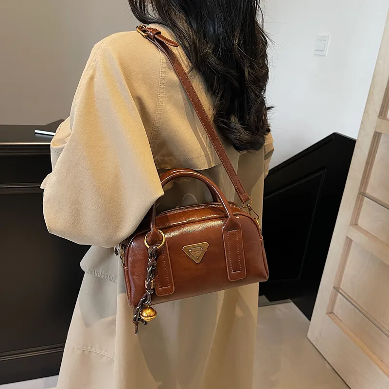 LUVISTRUE PU Shoulder Bag Handbag Crossbody Bag Medium Size Women's Black/Ecru/Coffee/Brown-15