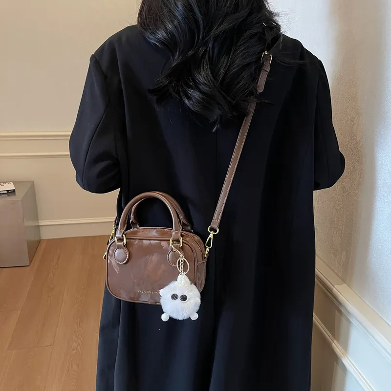 LUVISTRUE PU Handbag Shoulder Bag Crossbody Bag Medium Size Women's Black/Beige/Silver/Coffee/Pink-19