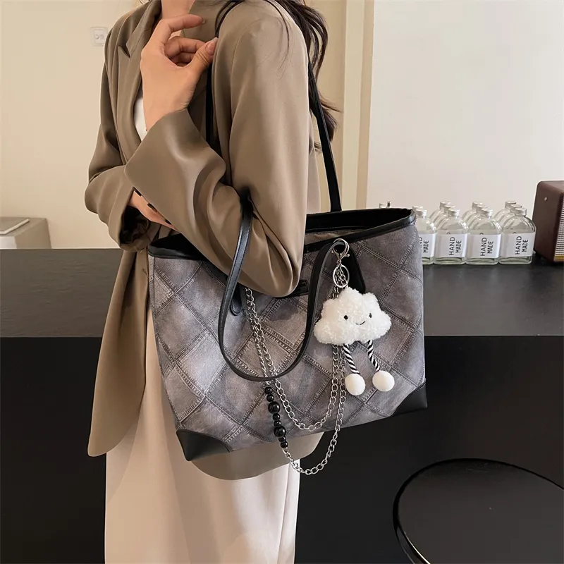 LUVISTRUE PU Handbag Shoulder Bag Tote Regular Women's Ecru Black/Blue/Pink-3