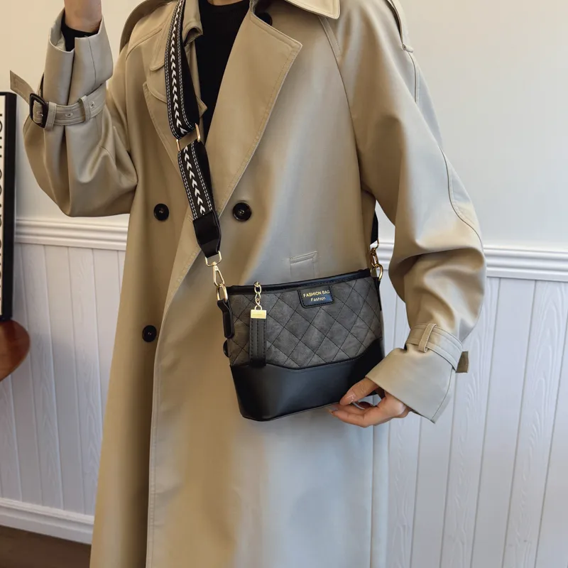 LUVISTRUE PU Shoulder Bag Crossbody Bag Regular Women's Blue/Black/Khaki/Brown-11