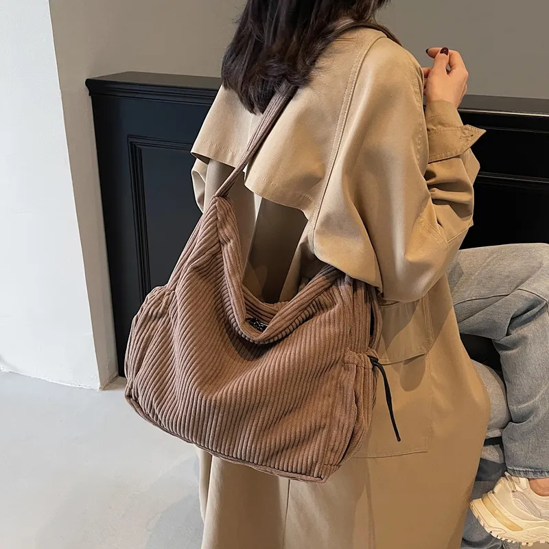 LUVISTRUE Strips Large Capacity Shoulder Bag Crossbody Bag Regular Women's Black/Green Brown/Ecru-8