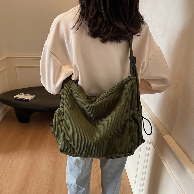 LUVISTRUE Strips Large Capacity Shoulder Bag Crossbody Bag Regular Women's Black/Green Brown/Ecru-25