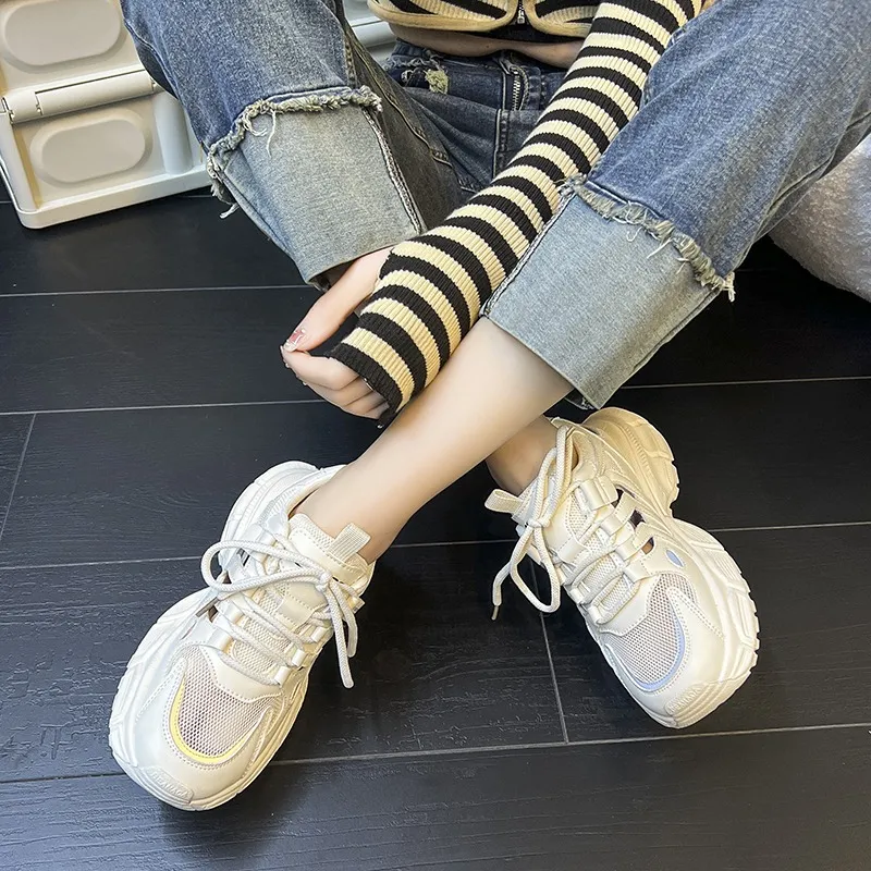 Yalu Breathable And Lightweight Low Top Chunky Sneakers Women's-1