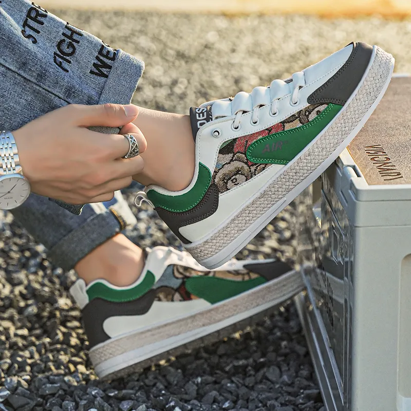 Yalu Low Top Skateboard Shoes Men's-9