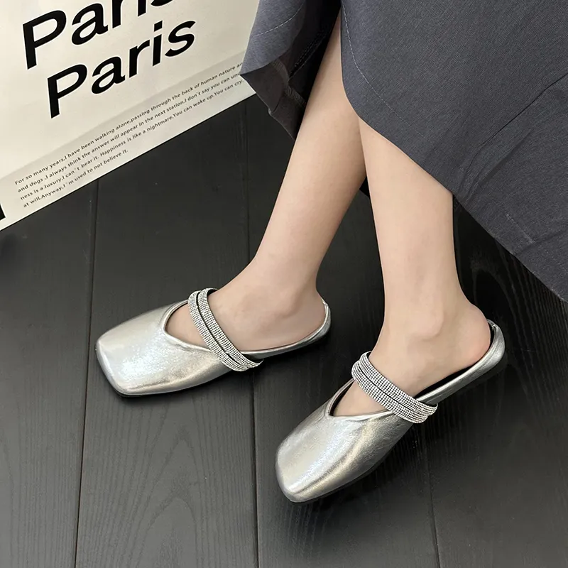 Yalu Abrasion Resistant Closed Toe Slippers Women's-1