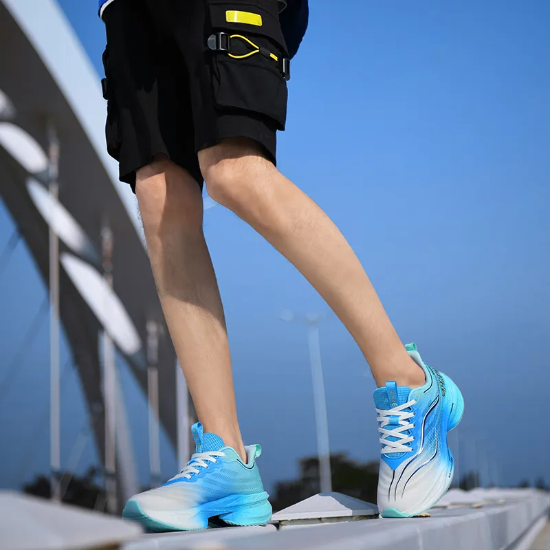 Yalu Wear resistant And Lightweight Low Top Running Shoes Unisex-11