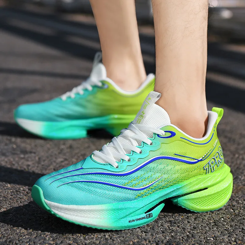 Yalu Wear resistant And Lightweight Low Top Running Shoes Unisex-1