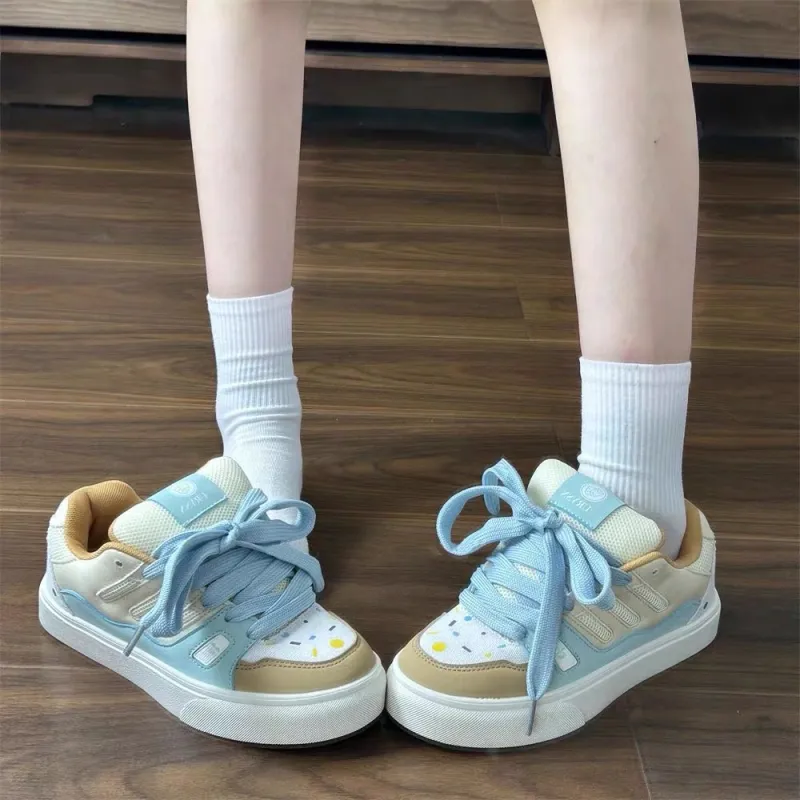 IHBOZ Wear resistant, Lightweight, Breathable, And Non slip. Low Top Skateboard Shoes Women's-18