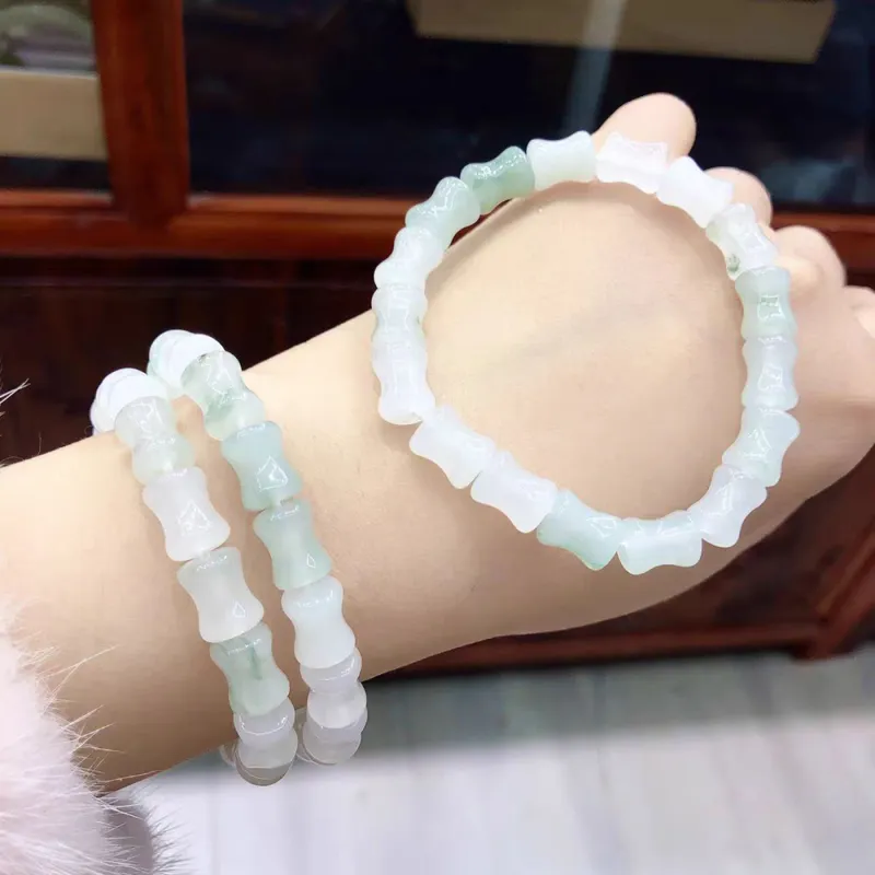 PUTUOSHANWENCHUANG Tianshan Jade Bracelets Women's-1