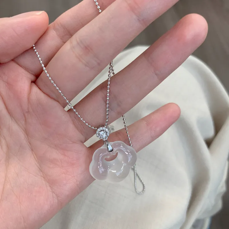 PUTUOSHANWENCHUANG Chalcedony Necklaces Women's-3