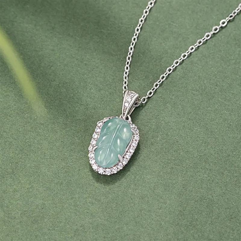 PUTUOSHANWENCHUANG Glutinous Jade Necklaces Women's-4