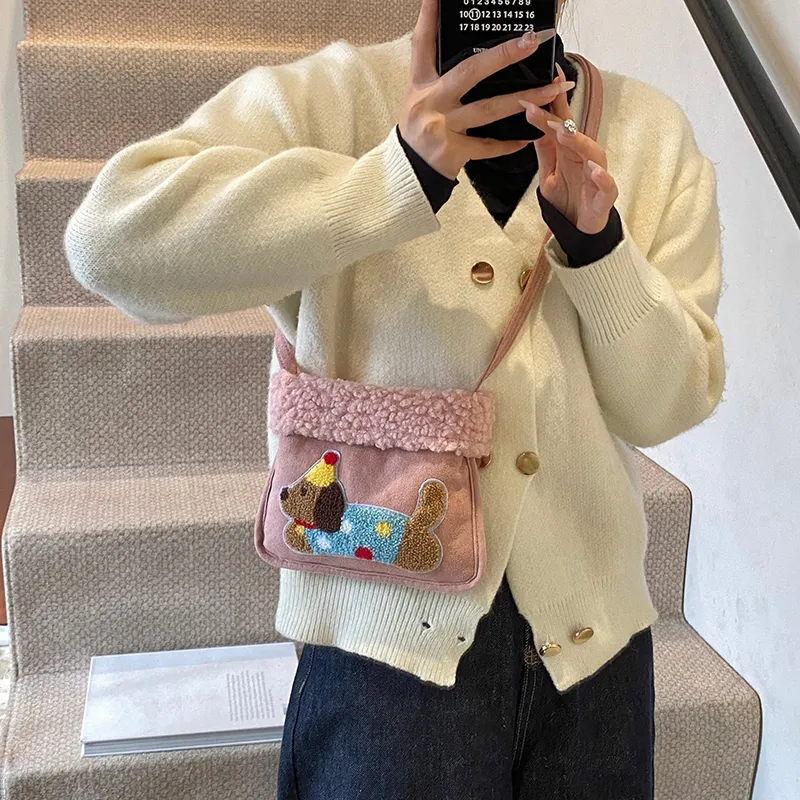 GOBLIN SHARKS 1759 Woolen Shoulder Bag Women's Brown & Khaki/Brown & White/Red/Pink-19