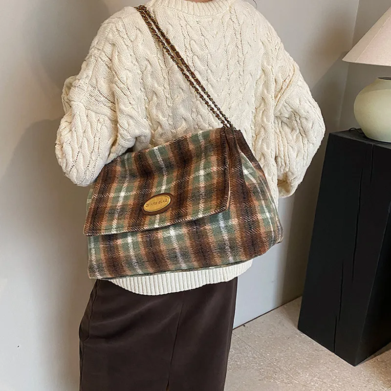 DALO Woolen Shoulder Bag Women's-8