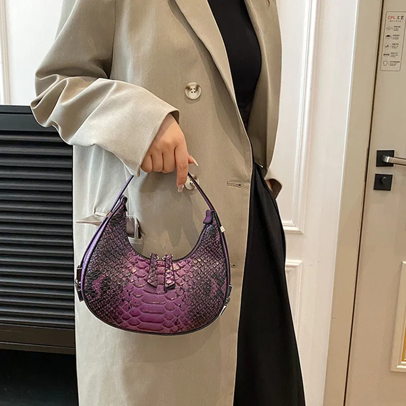 DALO PU Crescent Bag Handbag Women's Multicolor-21