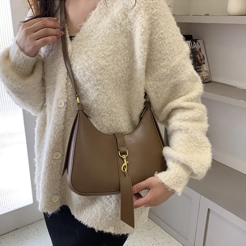 DALO Handbags-11
