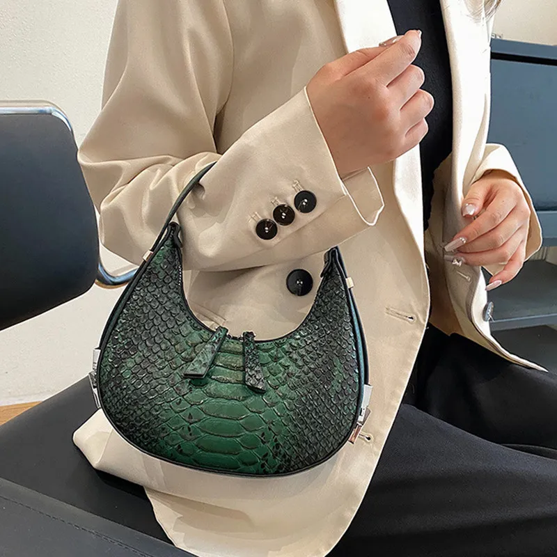 DALO PU Crescent Bag Handbag Women's Multicolor-6