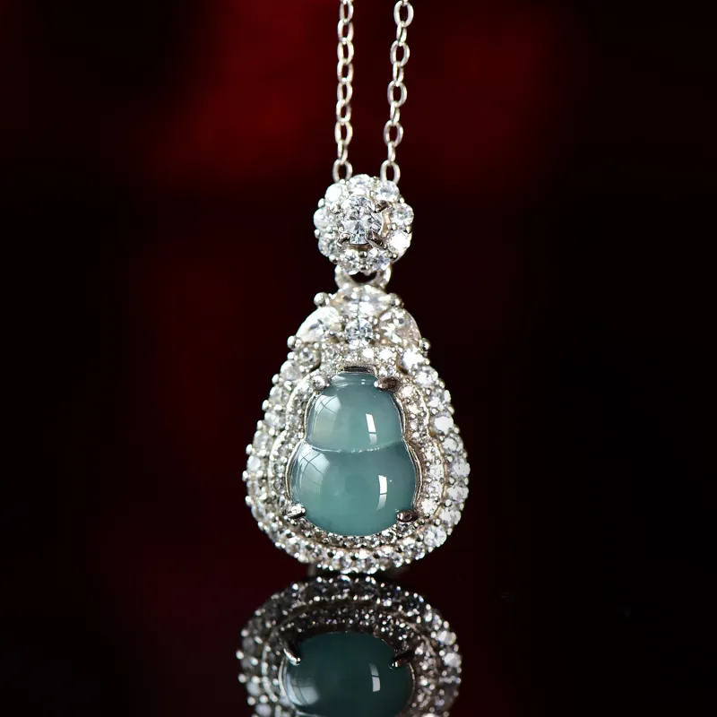 The Call Of The Heart Ice Glutinous Jadeite Necklaces Women's-3