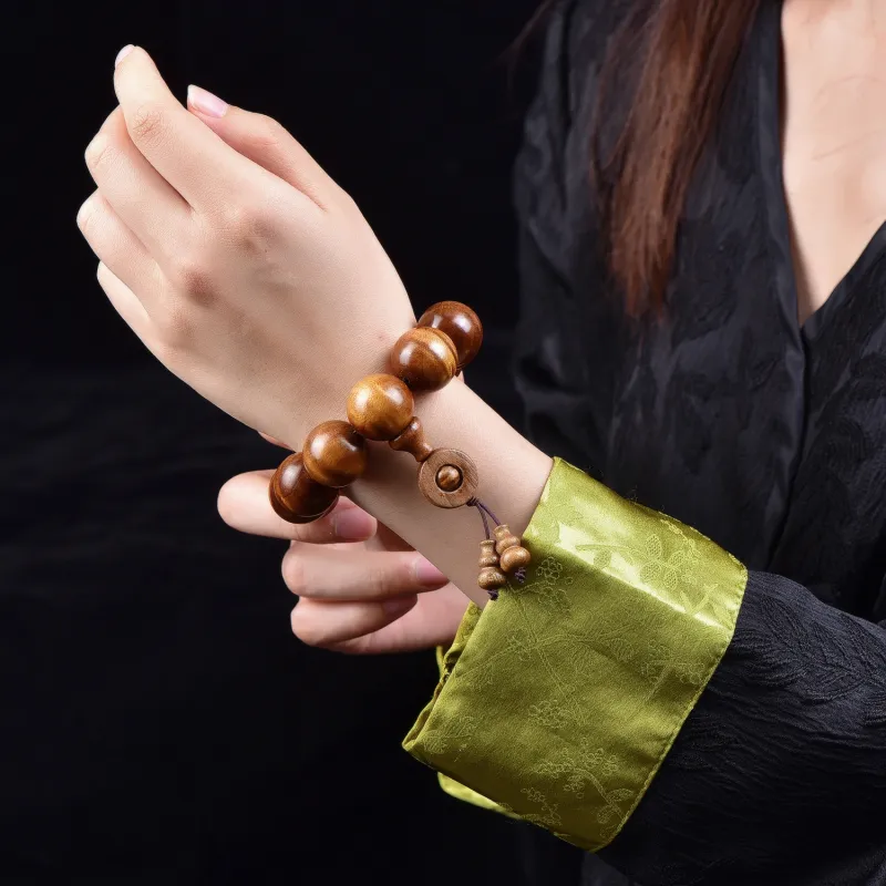 The Call Of The Heart Phoebe Zhennan Bracelets Unisex-1