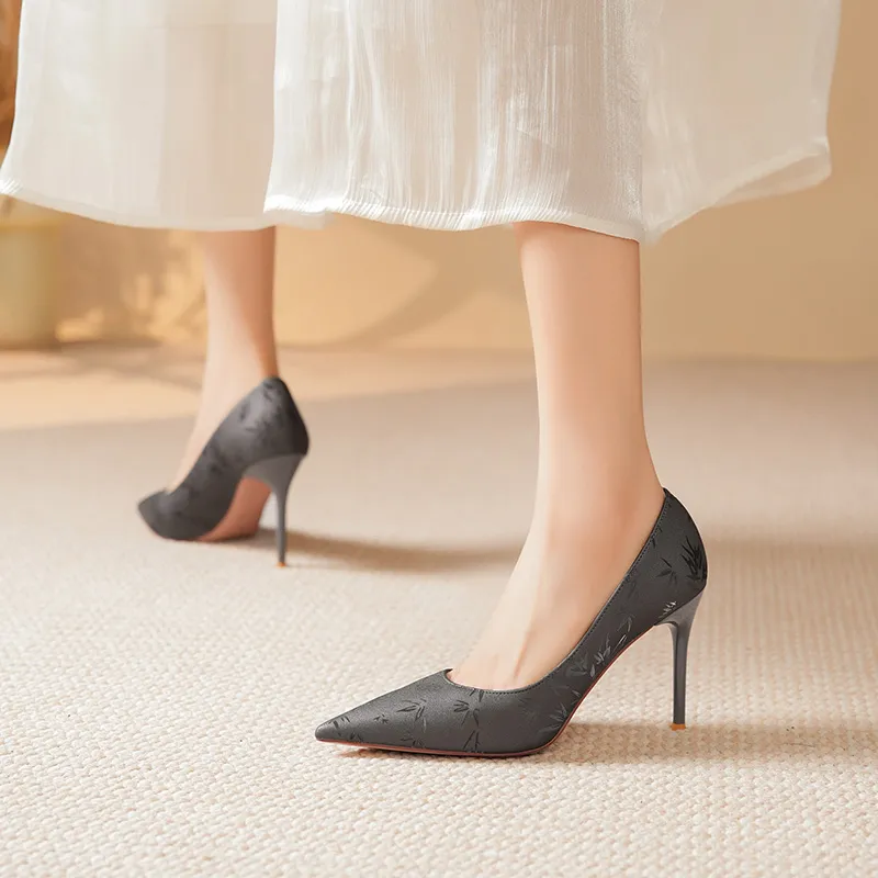 YAFEI XUANYU Slim Heel High Heels Women's-12