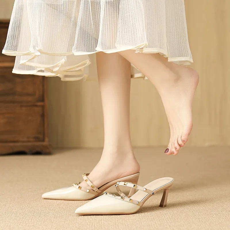 YAFEI XUANYU Rubber Sole Stud Closed Toe Slippers Women's-11