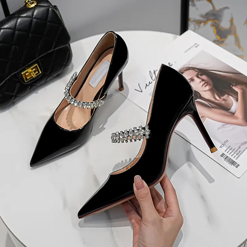 YAFEI XUANYU Slim Heel High Heels 6CM Women's-1
