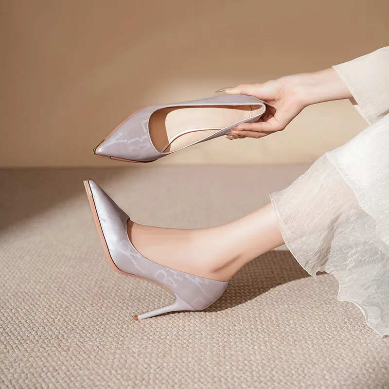 YAFEI XUANYU Slim Heel High Heels Women's-13