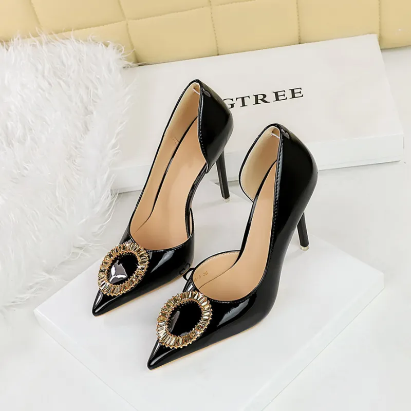 YAFEI XUANYU High Heels Women's-1