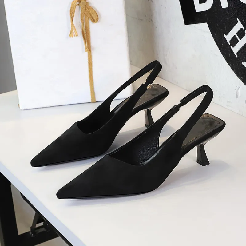 YAFEI XUANYU Slim Heel High Heels 7CM Women's-1