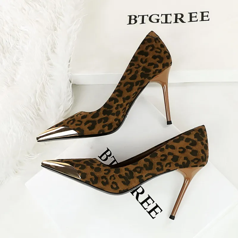 YAFEI XUANYU Slim Heel High Heels Women's-4
