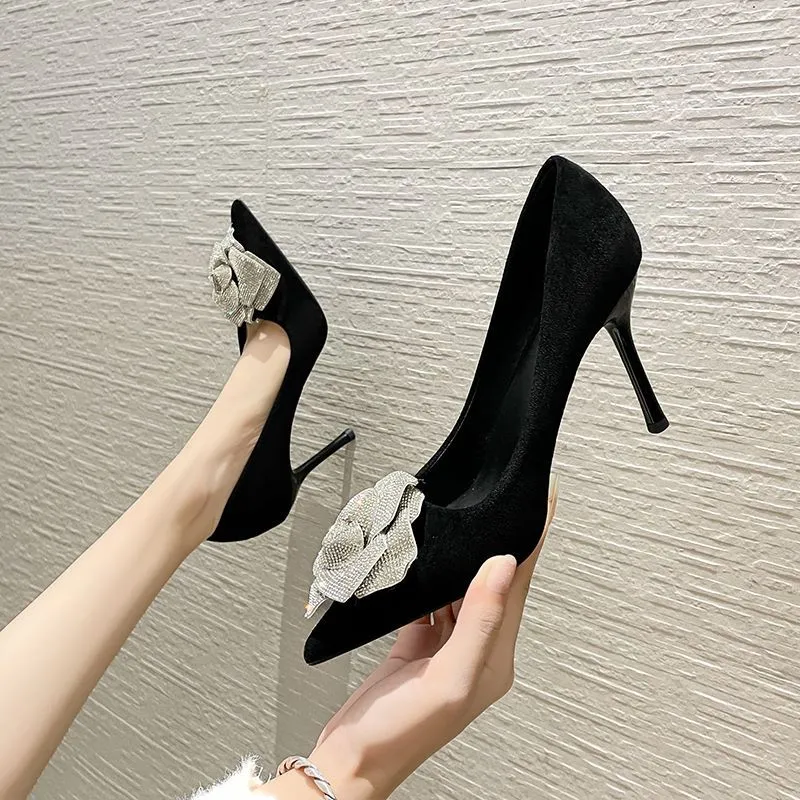 YAFEI XUANYU Slim Heel High Heels Women's Black-1