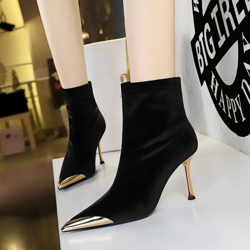 YAFEI XUANYU Ankle Boots 8CM Women's-1
