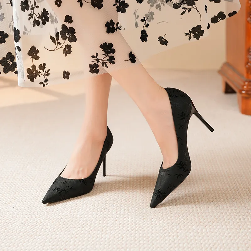 YAFEI XUANYU Slim Heel High Heels Women's-5