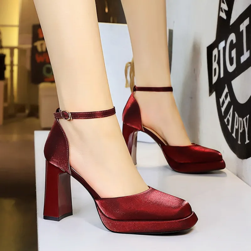 YAFEI XUANYU Chunky Heel High Heels Women's-1