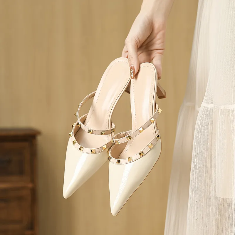 YAFEI XUANYU Rubber Sole Stud Closed Toe Slippers Women's-13