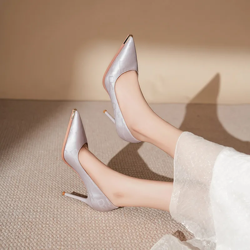 YAFEI XUANYU Slim Heel High Heels Women's-12