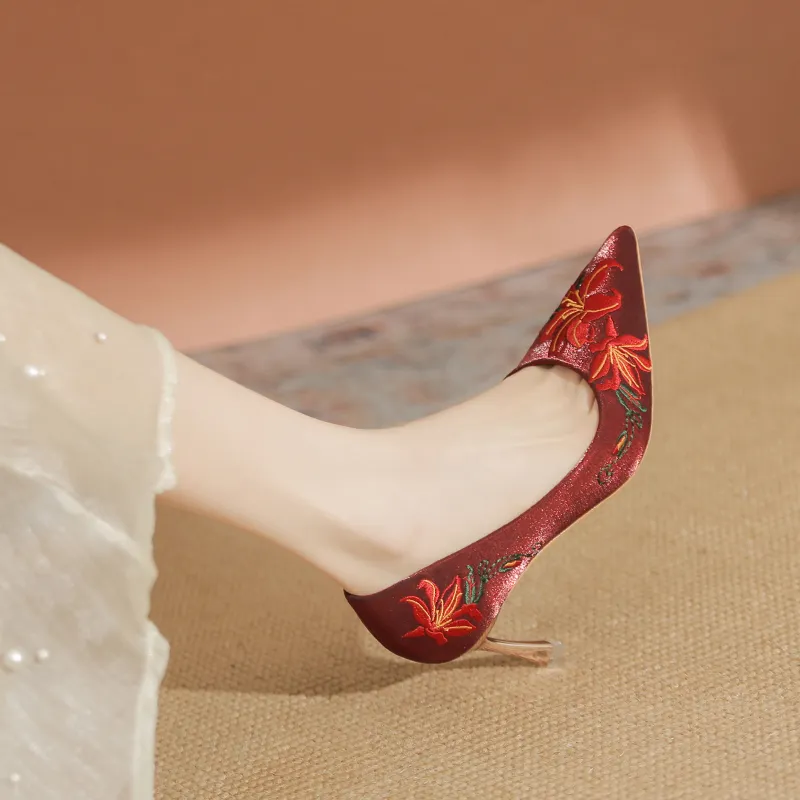 YAFEI XUANYU Slim Heel High Heels 7.5cm Women's-1