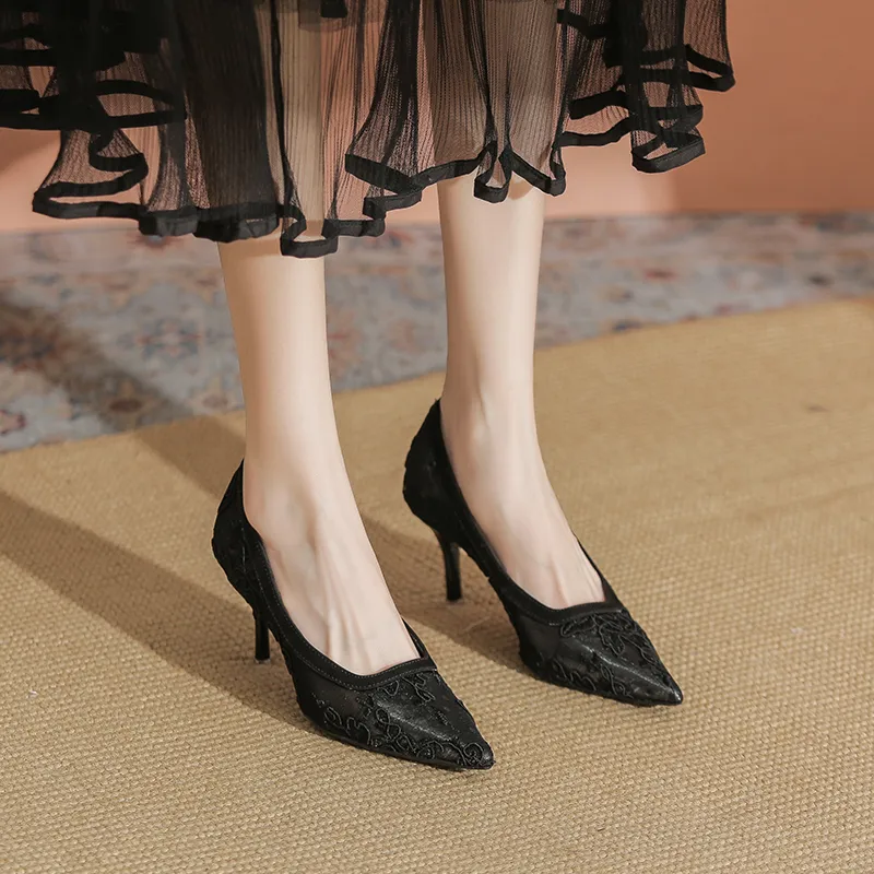 YAFEI XUANYU Slim Heel High Heels Women's-1