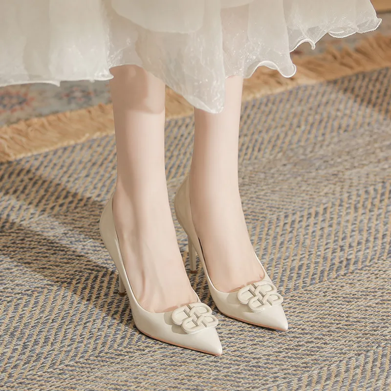 YAFEI XUANYU Slim Heel High Heels Women's-1