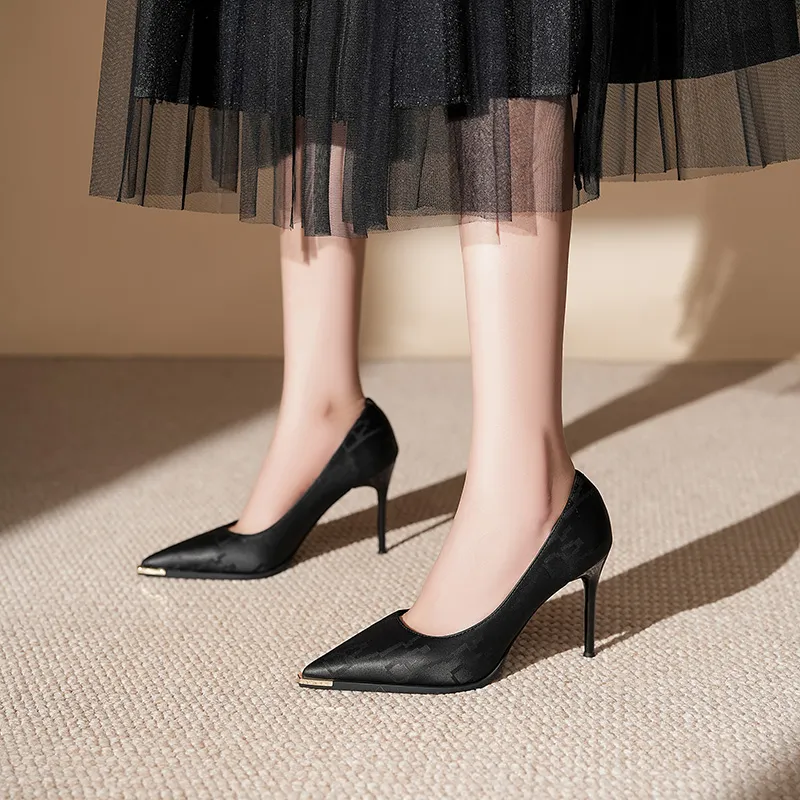 YAFEI XUANYU Slim Heel High Heels Women's-5