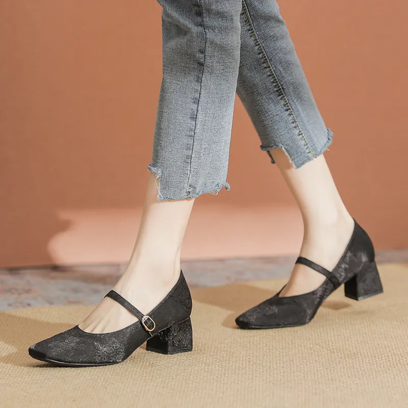 YAFEI XUANYU Chunky Heel High Heels 5cm Women's Black-3