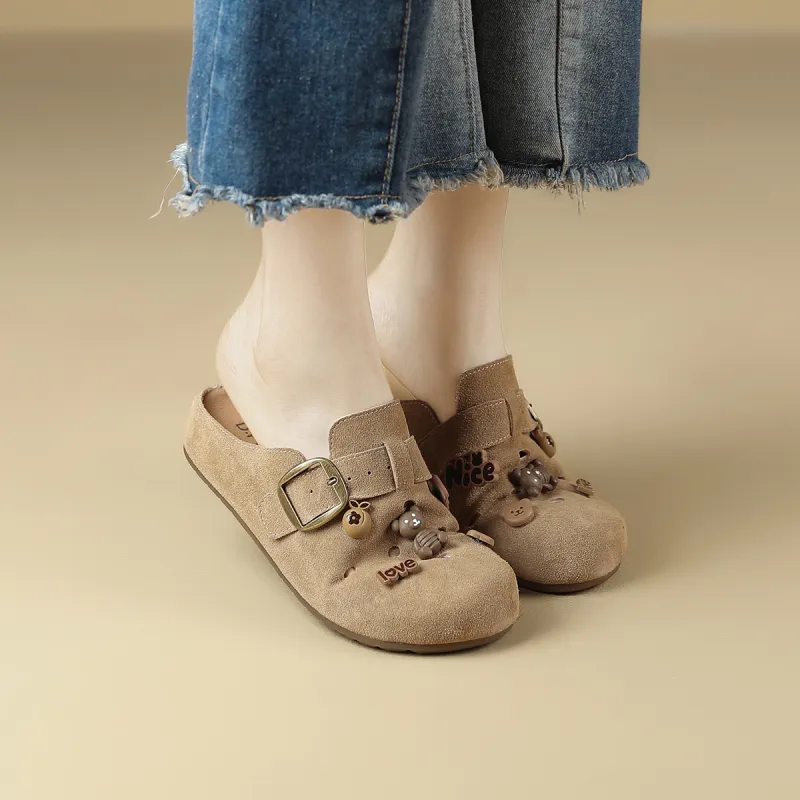 D FUSE SCANDINAVIA Closed Toe Slippers Women's-10